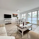 דירה Leyla Eg ווסטרלנד