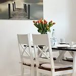 דירה Leyla Eg